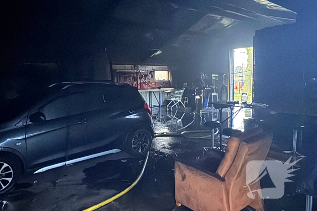 Flinke schade naar brand in schuur, paard gered