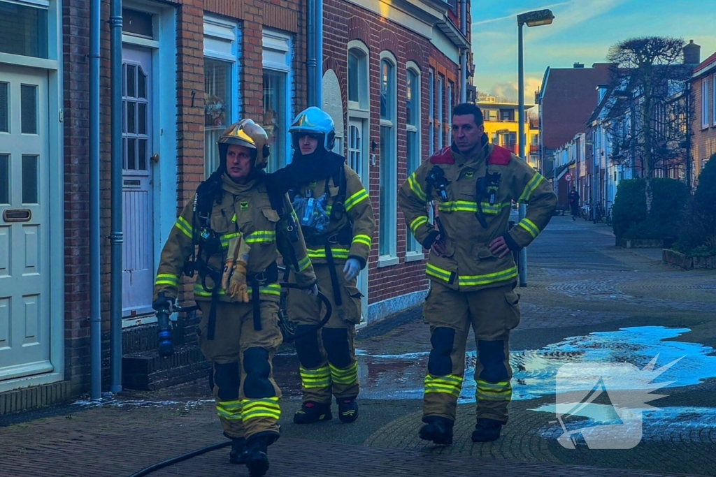 Deur van woning besmeurd met afbijtmiddel