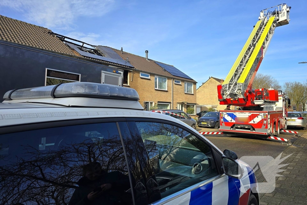 Brandweer assisteert bij forensisch onderzoek naar grote brand