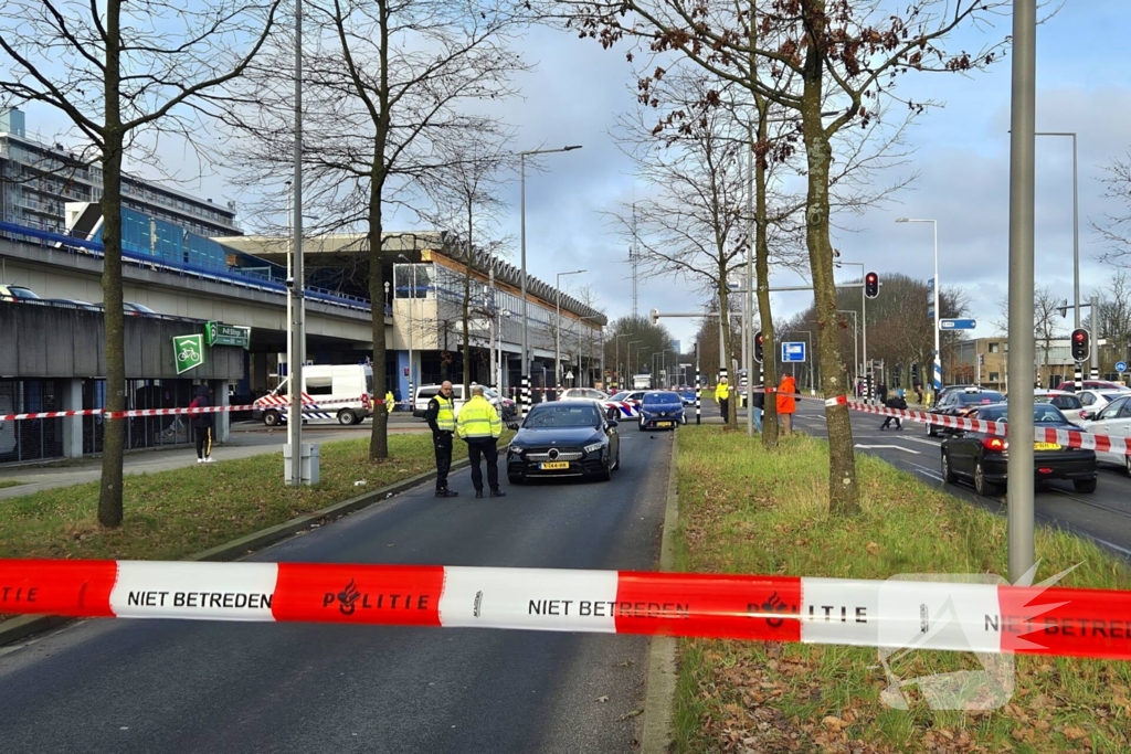 Fietser zwaargewond bij aanrijding met personenauto