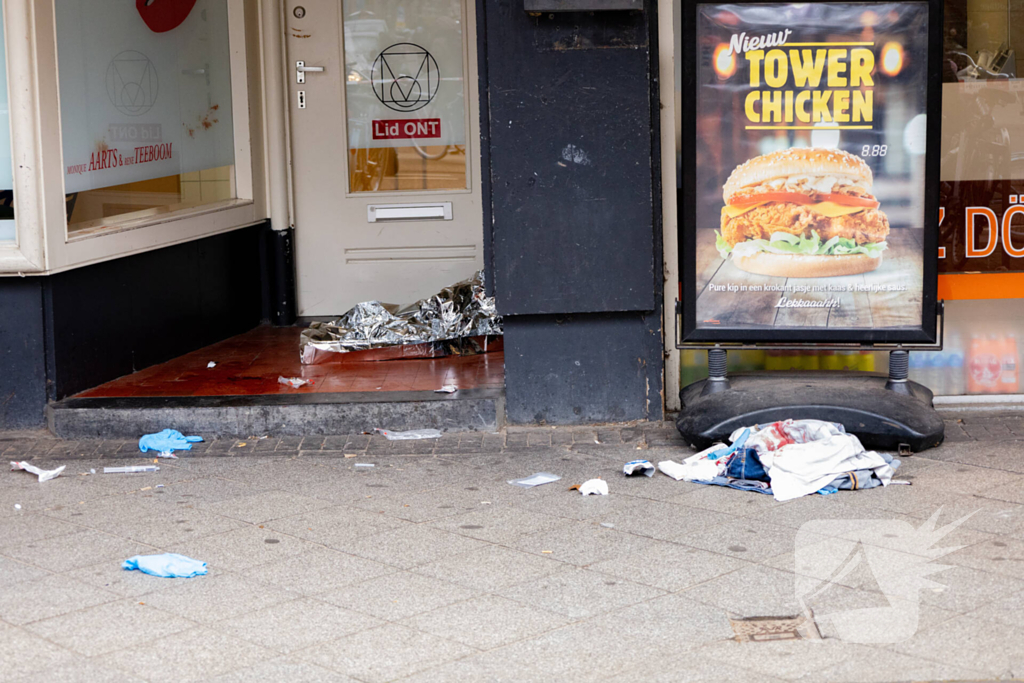 Gewonde bij steekpartij, politie doet onderzoek