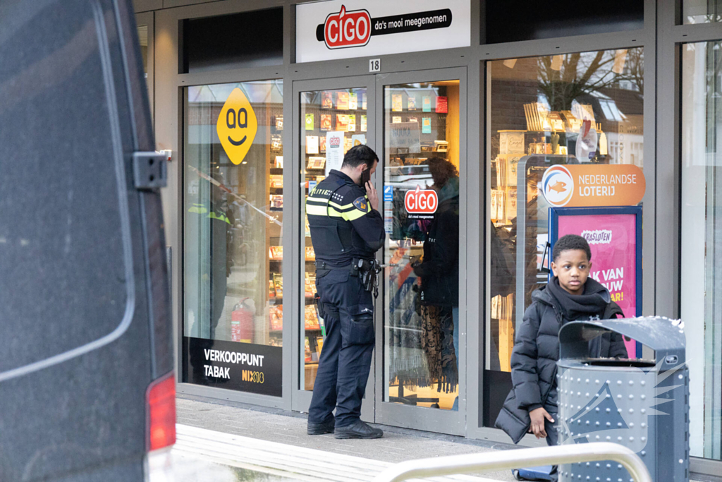 Politie lost waarschuwingsschot bij poging overval