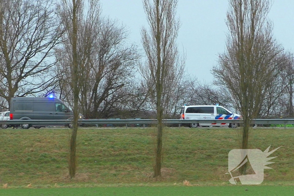 Rijksweg A58 afgesloten vanwege inzet hulpdiensten