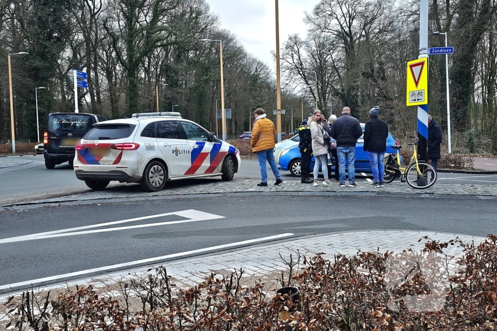 Wederom fietser aangereden op rotonde