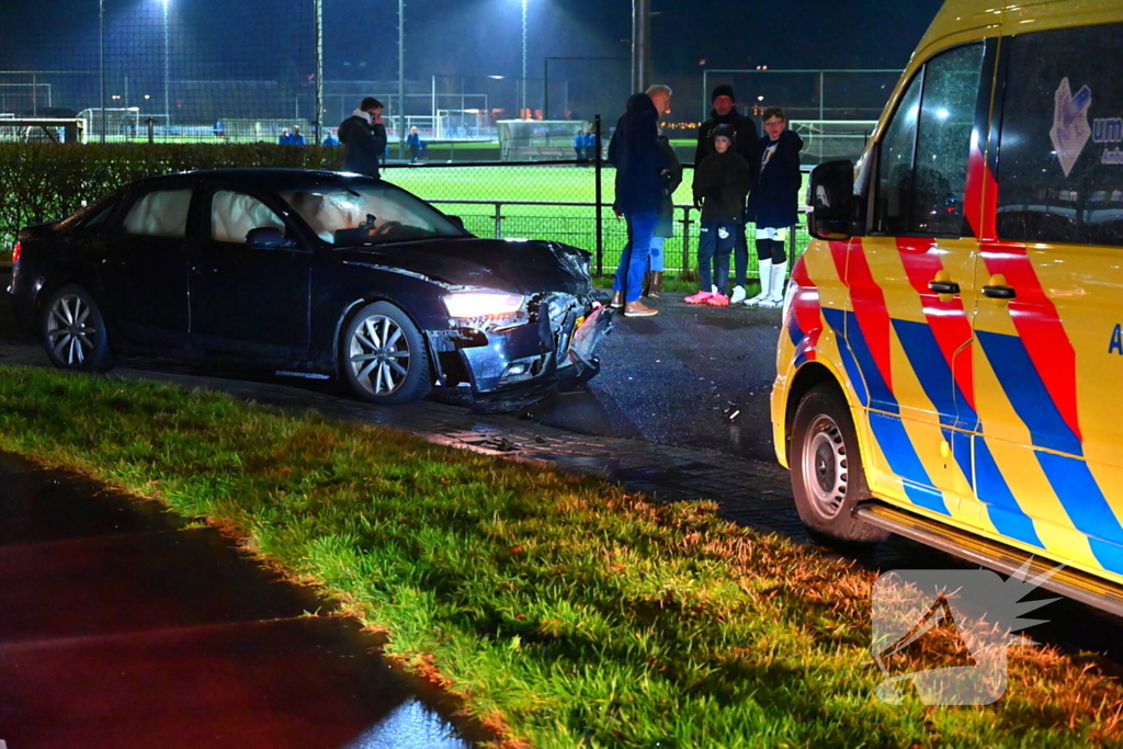 Gewonde bij frontale aanrijding