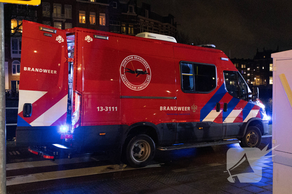 Hulpdiensten ingezet voor persoon te water