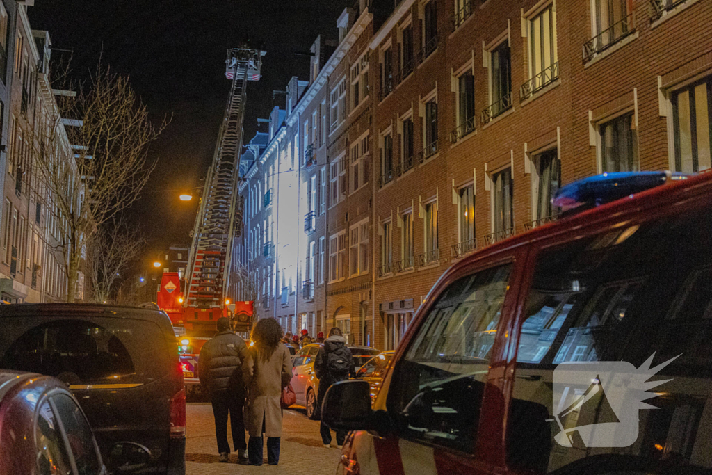 Veel rook bij brand op zolder