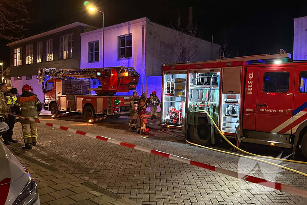 Grote brand bij verzamelgebouw voor bedrijven