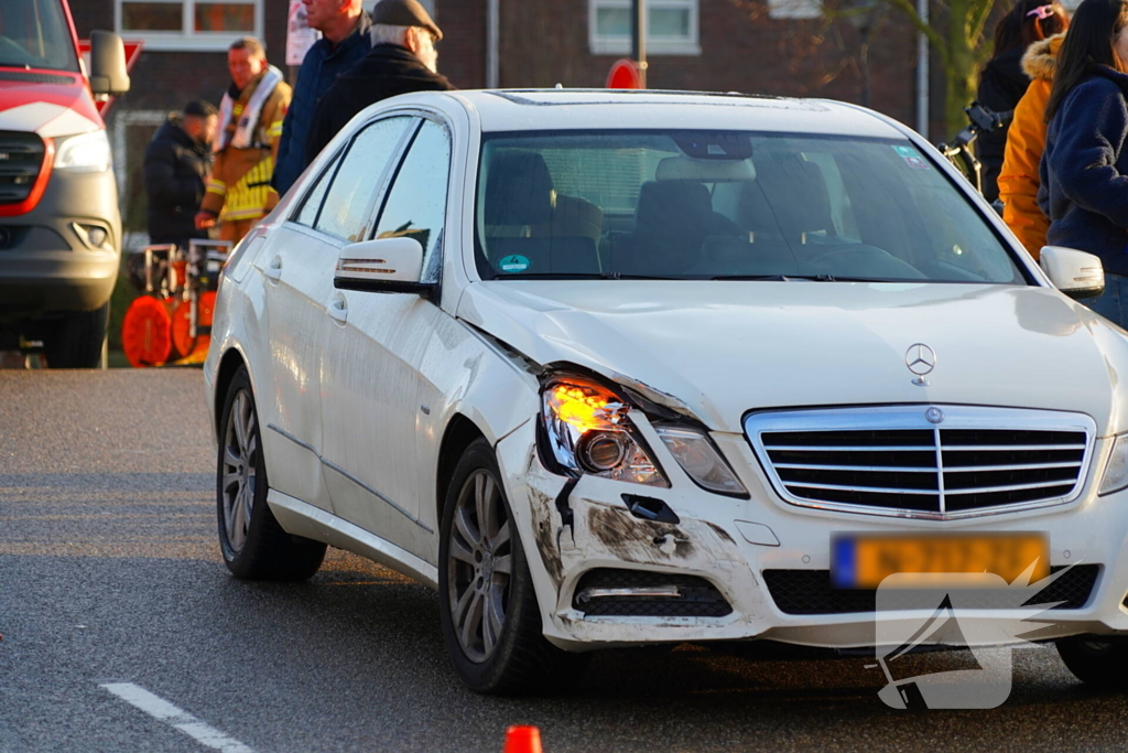 Auto te water na aanrijding