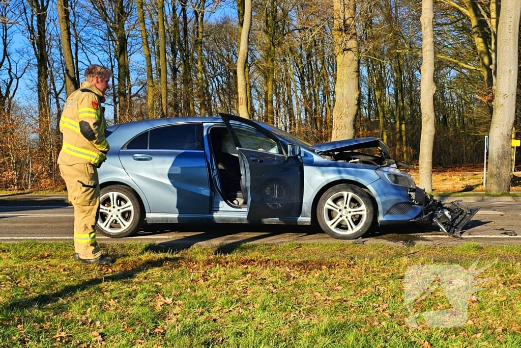 Meerdere gewonden bij kettingbotsing provinciale weg