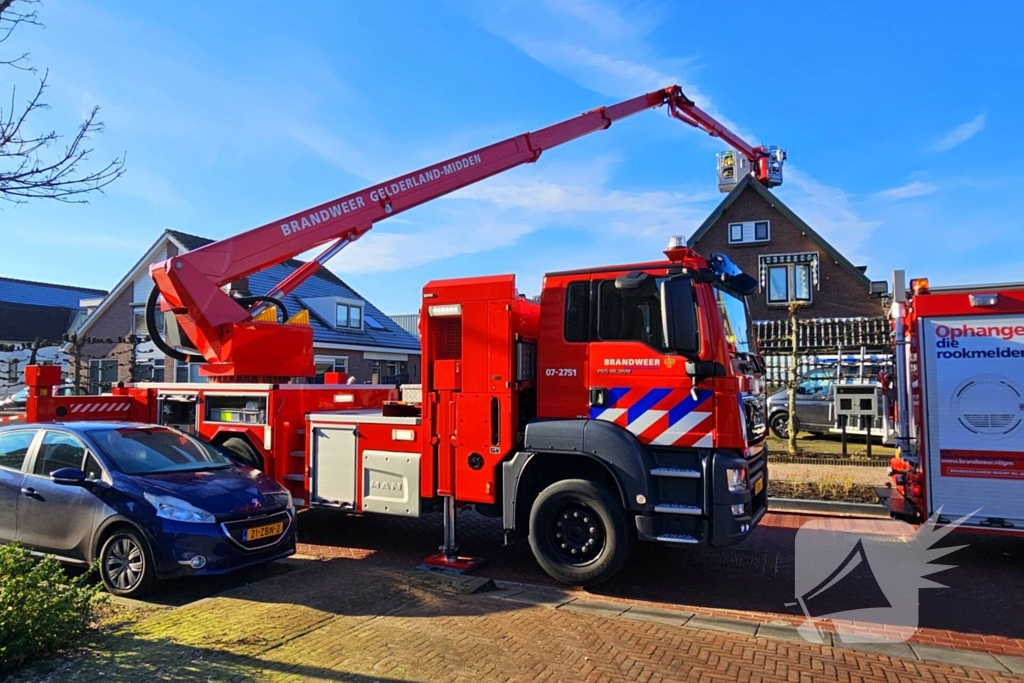 Brandweer treft vermoedelijk asbest aan tijdens schoorsteenbrand