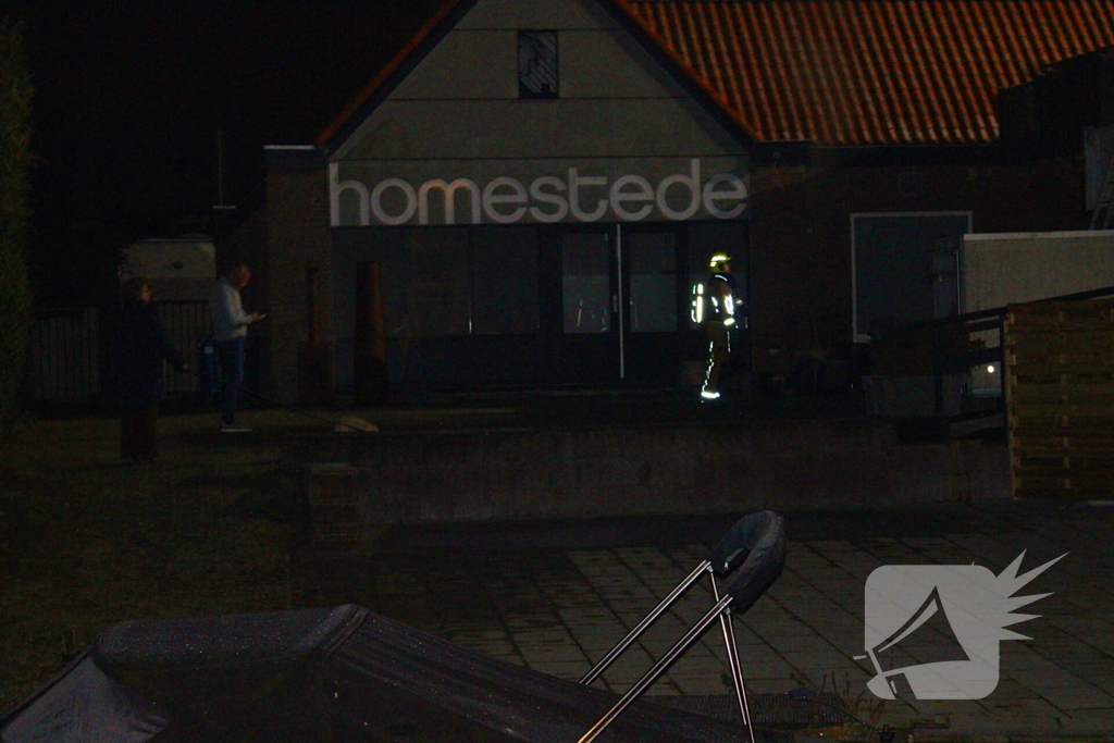 Veel rook bij brand in woning