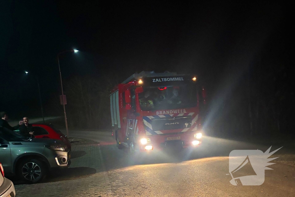 Aanhangwagen gaat in vlammen op