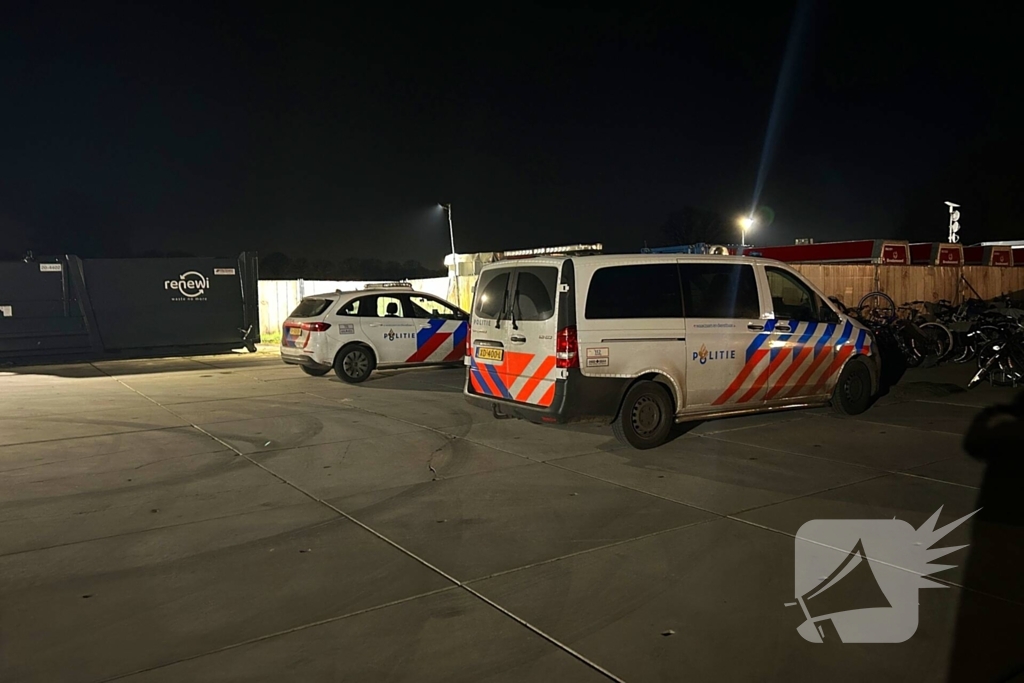 Brandweer blust keukenbrand in AZC