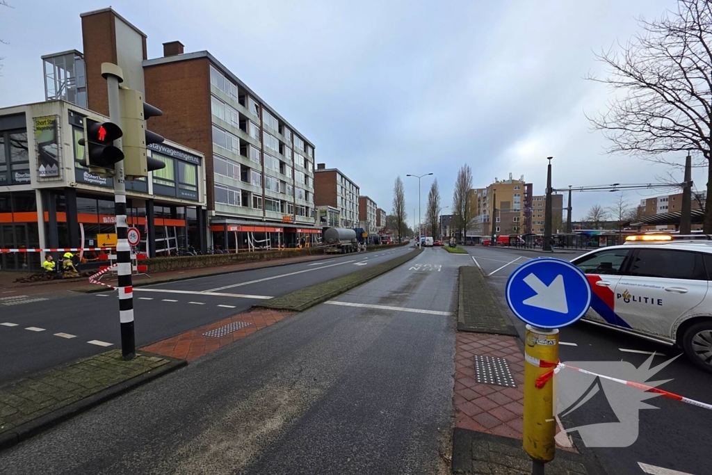 Brandweer schaalt groter op bij gaslekkage