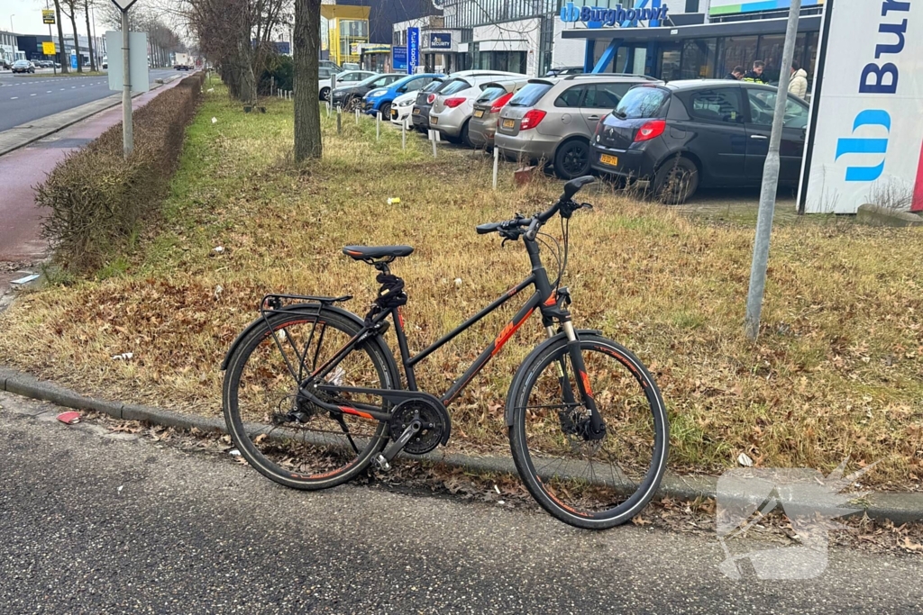 Fietser aangereden op kruising door automobilist