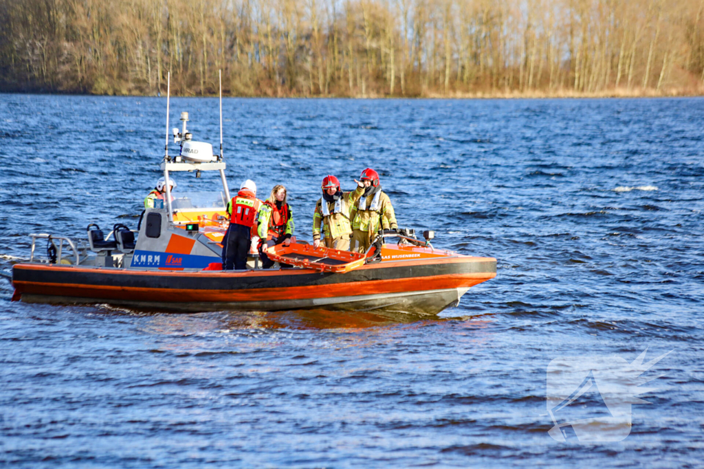 Grote zoekactie naar persoon te water