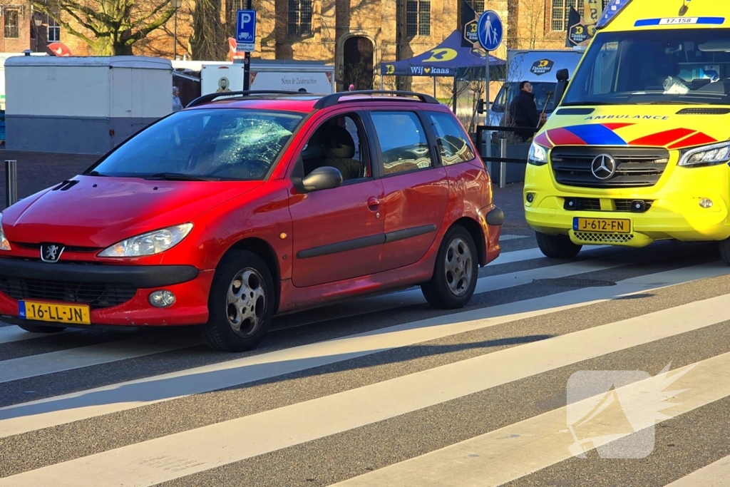 Persoon geschept op oversteekplaats