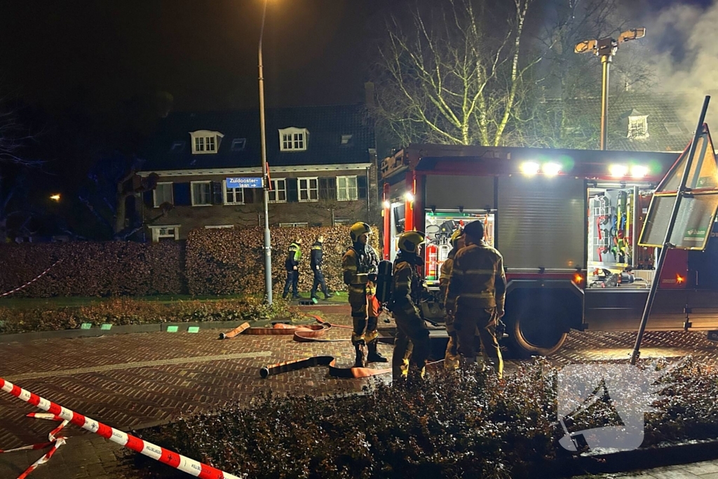 Veel rook bij brand in woning