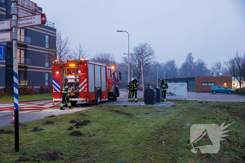 Flinke rook ontwikkeling bij grote brand in appartement