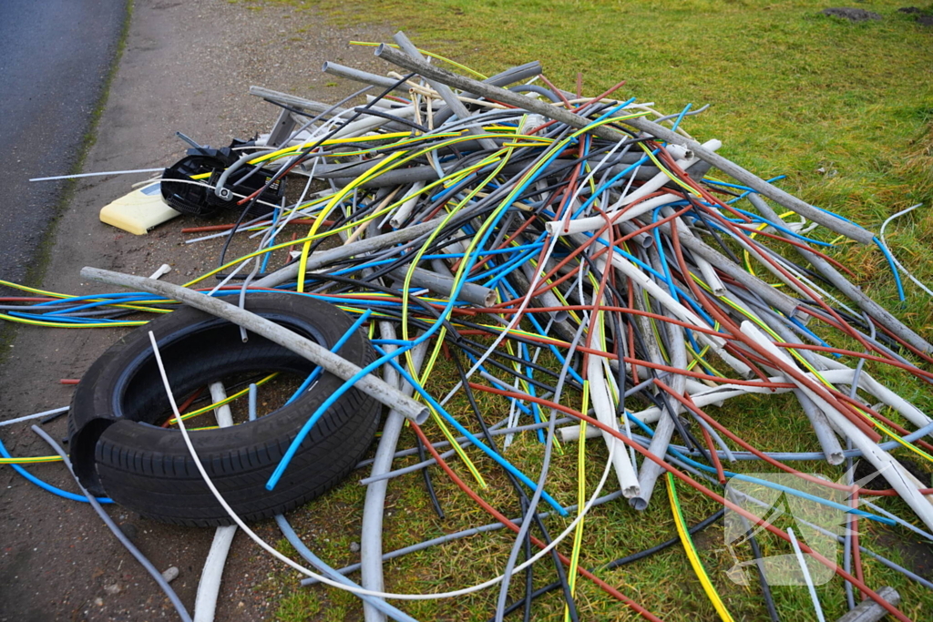 Opnieuw illegale afvaldumpingen in buitengebied