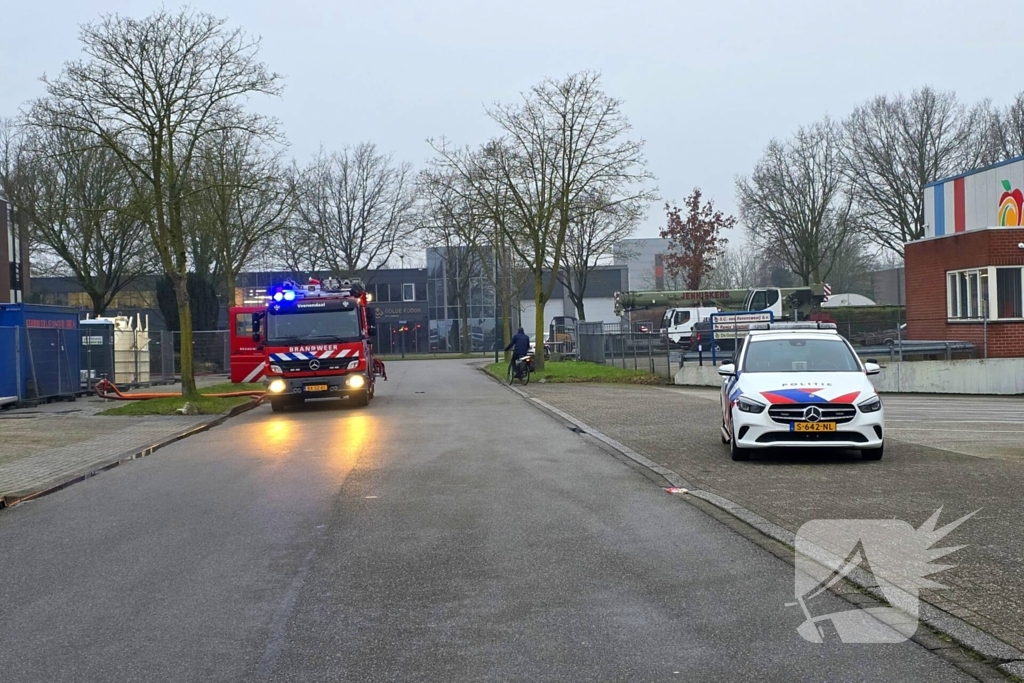 Grote brand in bedrijfspand van koekjesfabriek