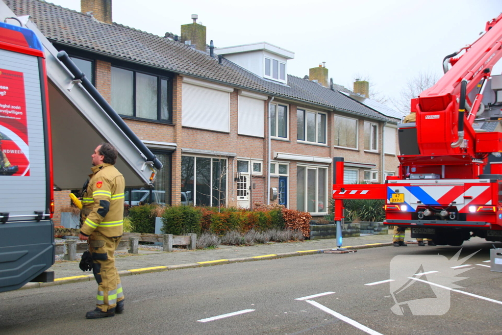 Schoorsteenbrand, brandweer grijpt snel in