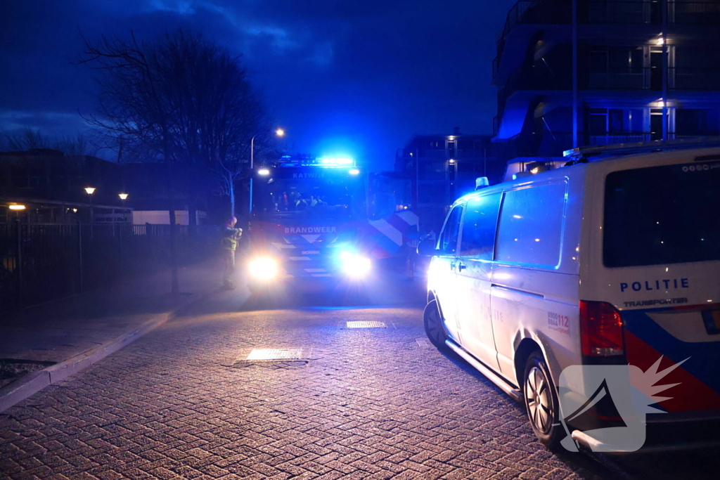 Kind bekneld onder pallet stenen