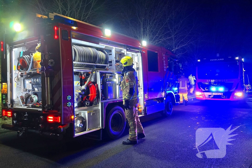 Grote uitslaande brand in woning