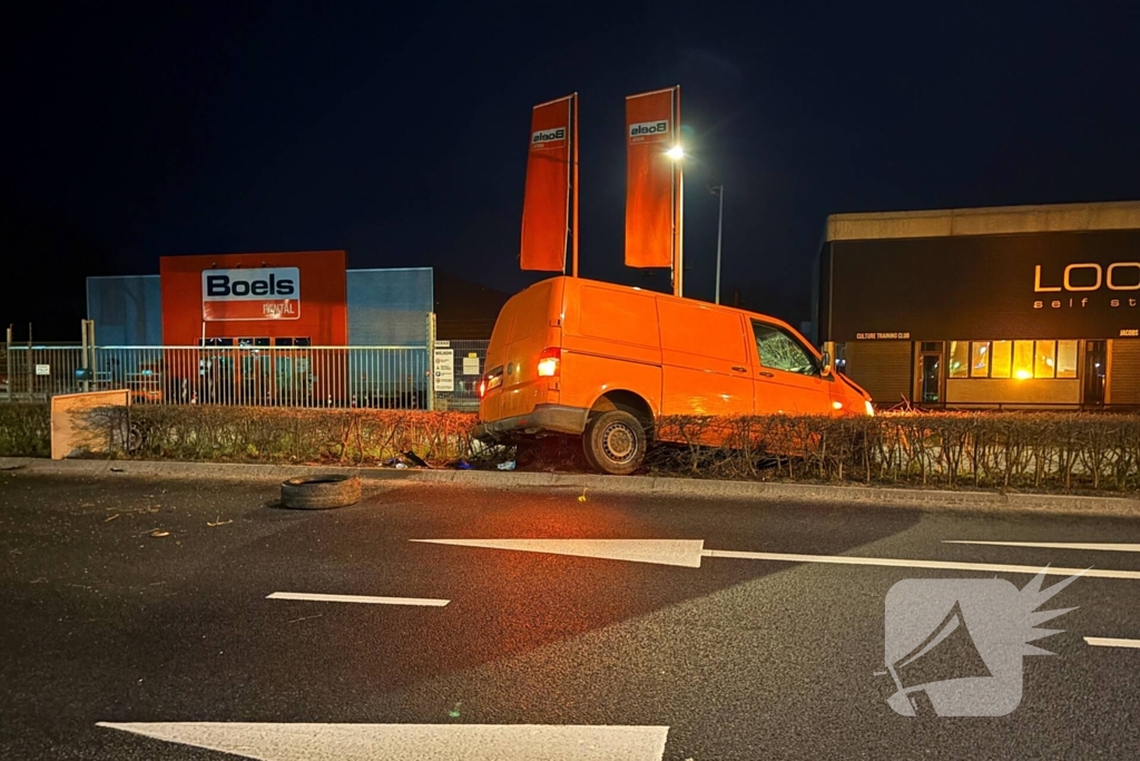 Bestuurder neemt taxi na ongeval