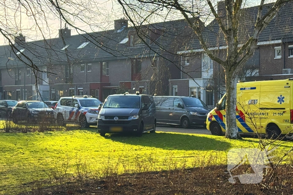 Politie doet onderzoek naar overleden persoon