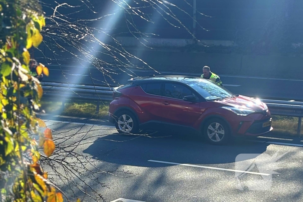 Botsing tussen personenwagen en vrachtwagen