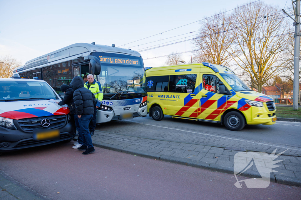Zwangere vrouw naar ziekenhuis na ongeval