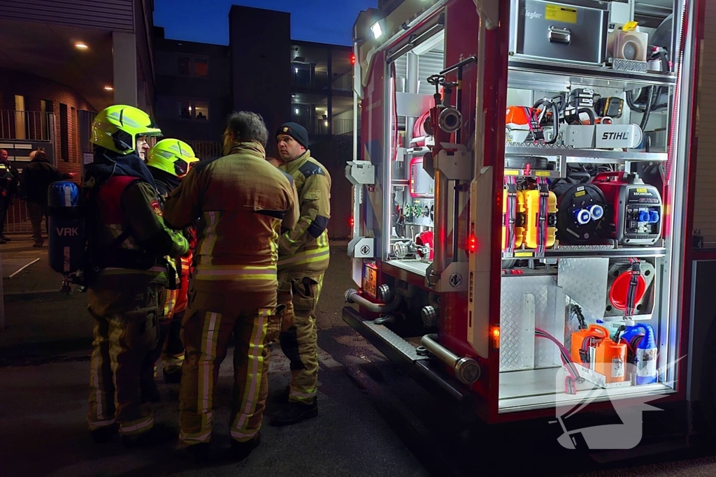 Brandweer ingezet voor brandende kerstboom