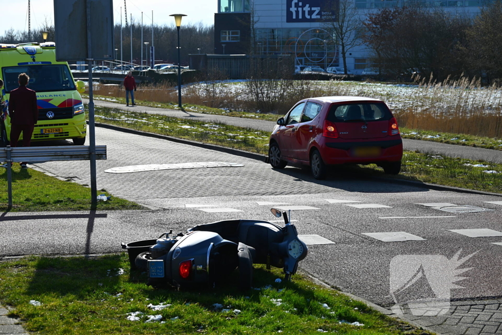 Scooterbestuurder gewond bij ongeluk