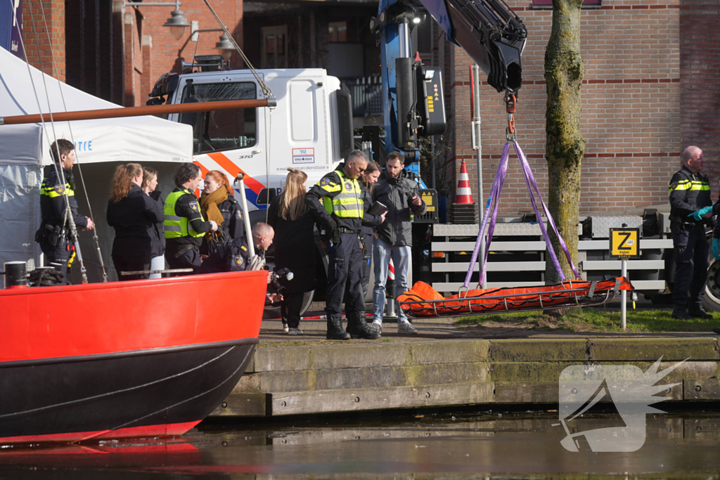 Levenloos lichaam aangetroffen in water