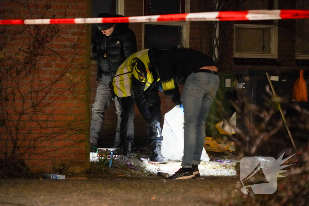 Veel schade aan woning door explosie