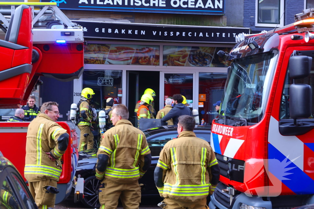Brandweer ingezet voor brandmelding in viswinkel