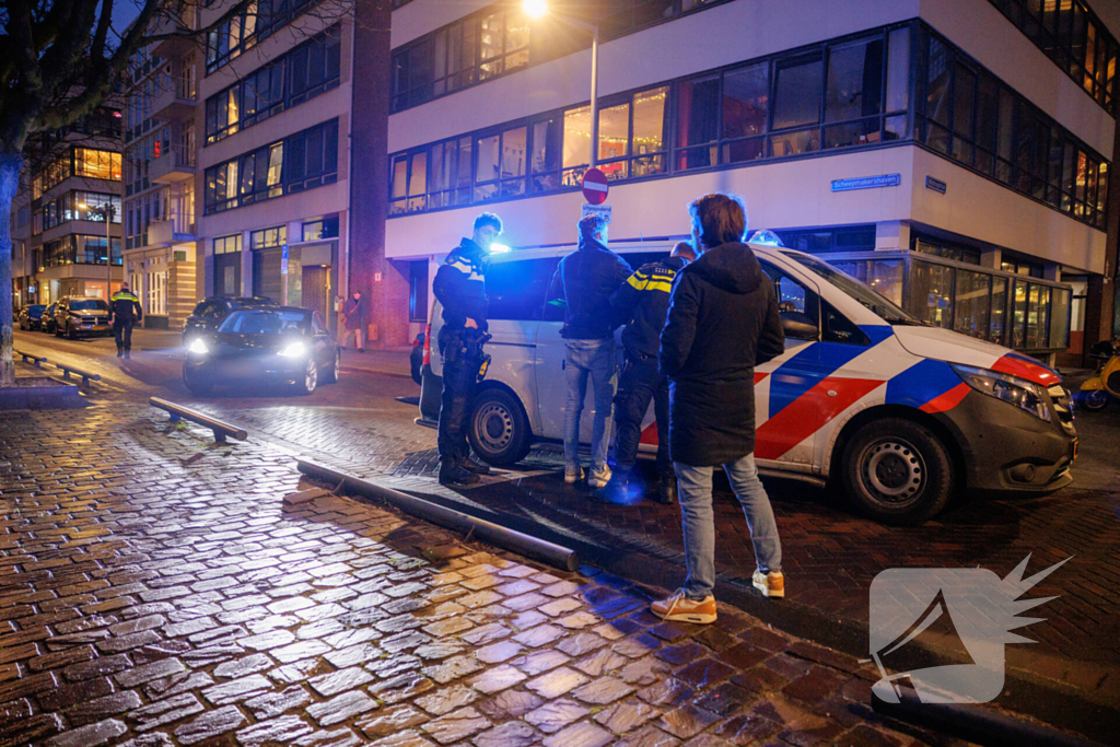 Automobilist onder invloed belandt tegen een boom