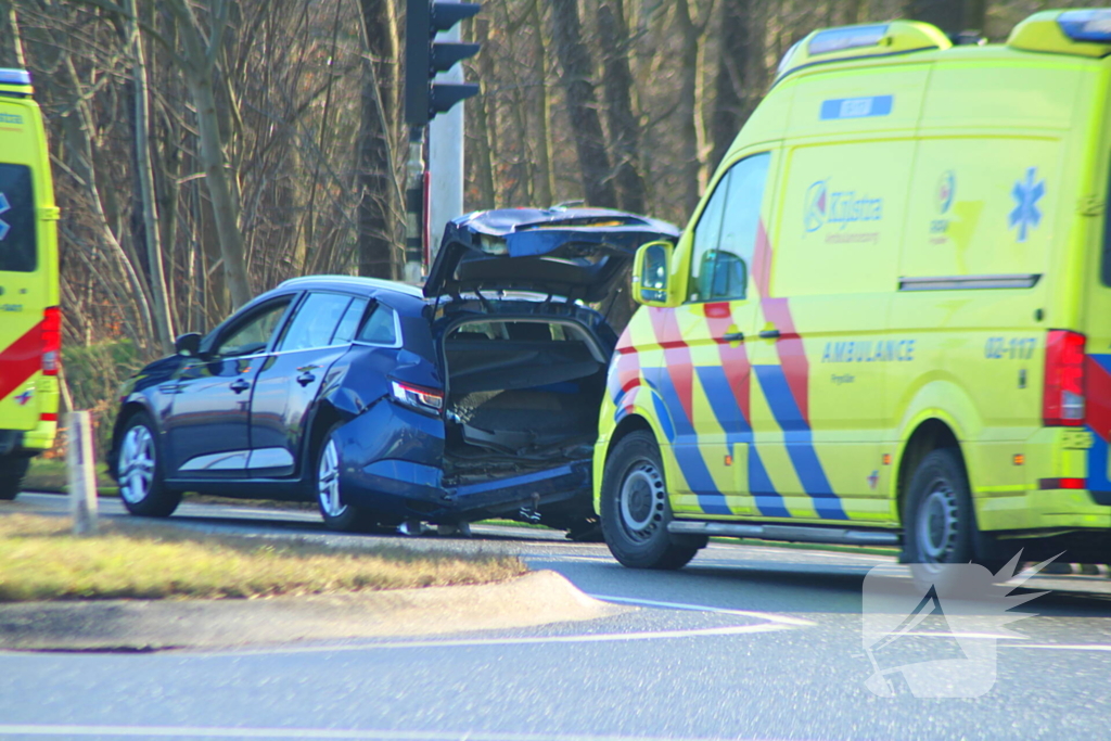 Gewonden bij kop-staartbotsing