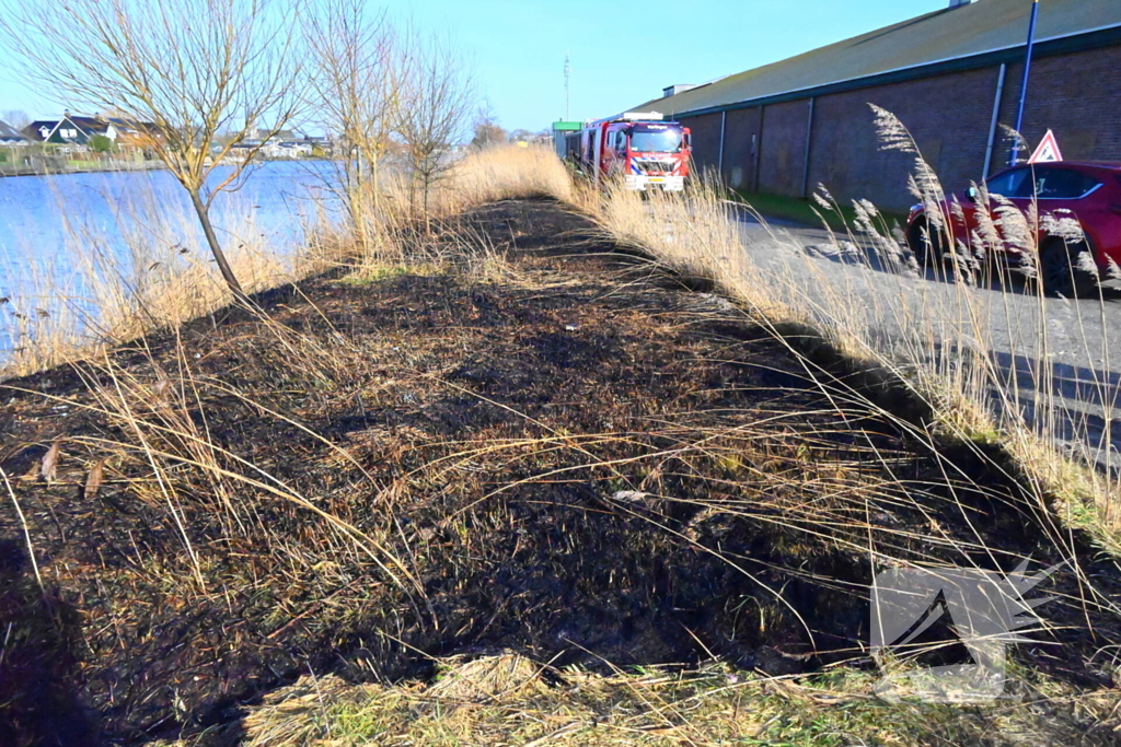 Flinke oppervlakte riet verbrand