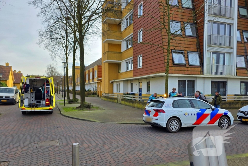 Man op e-bike komt ten val en raakt gewond