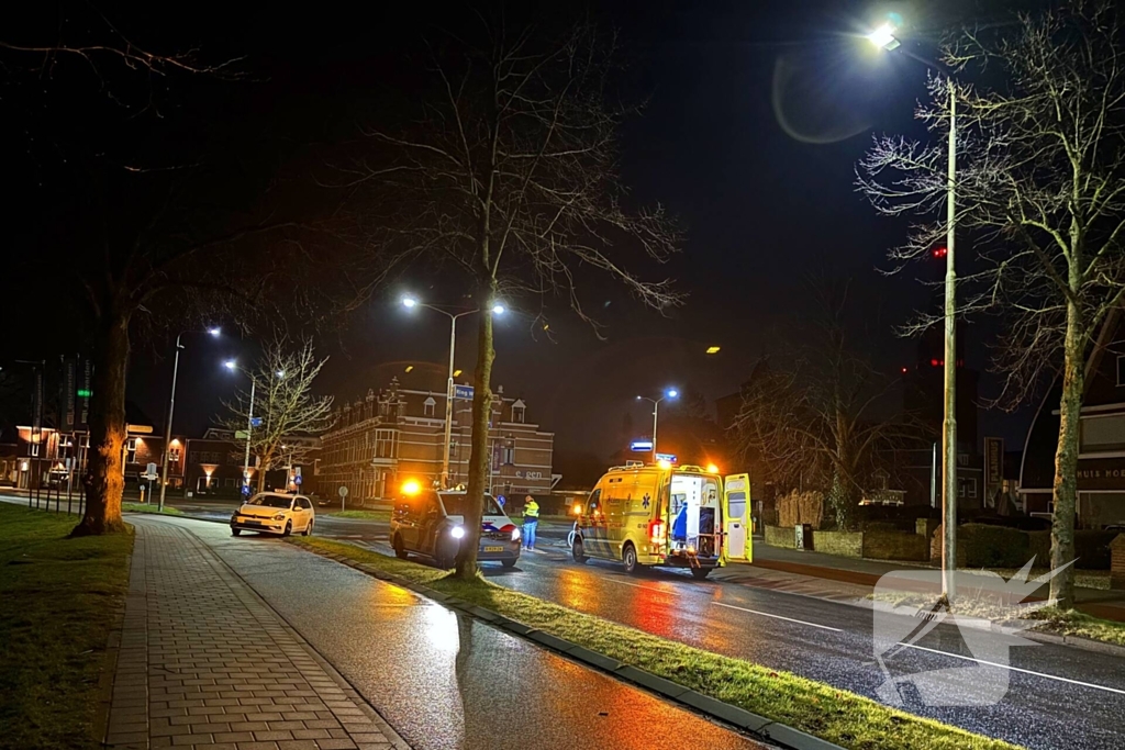 Aanrijding tussen taxi en fietser
