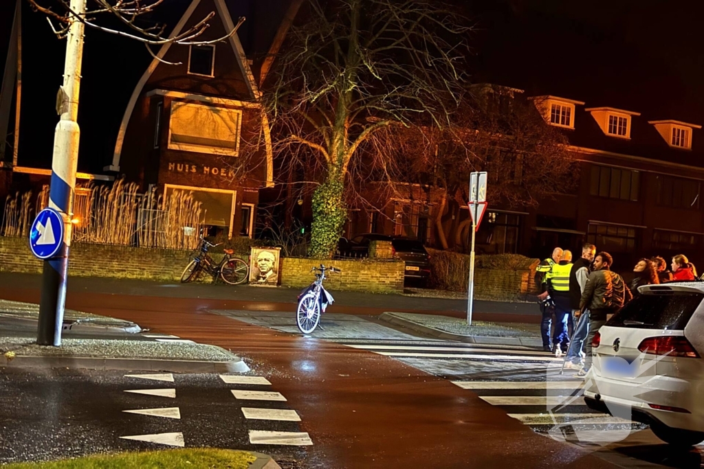 Aanrijding tussen taxi en fietser