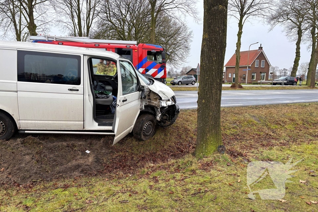 Zwaargewonde na ongeval op beruchte weg