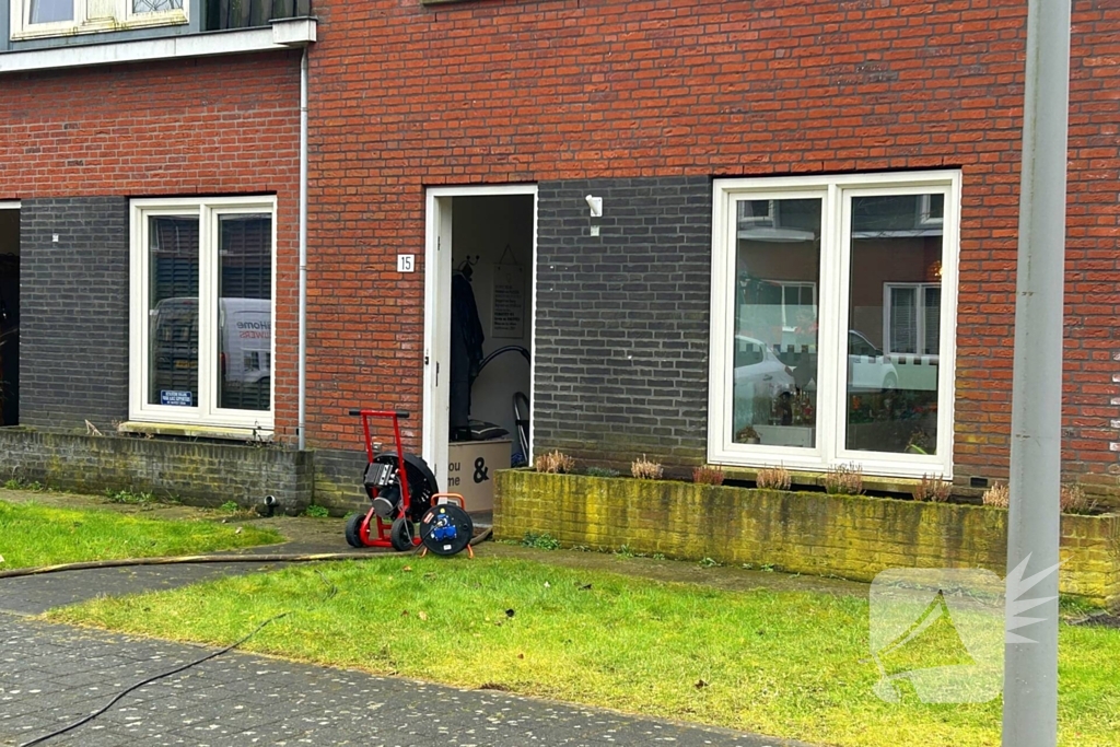 Brand op bovenverdieping geblust door brandweer