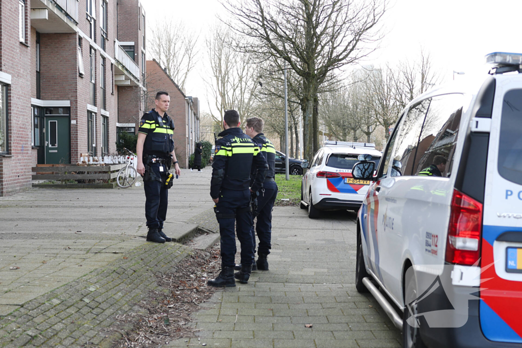 Dader gevlucht na steekincident