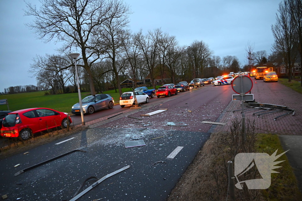 Meerdere voertuigen betrokken bij ongeluk