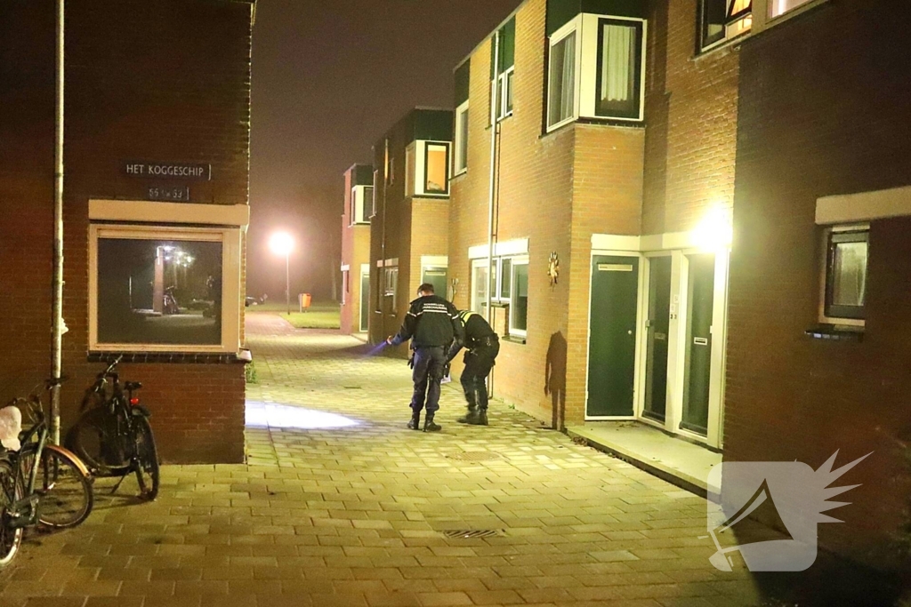 Explosie bij woning zorgt voor schade