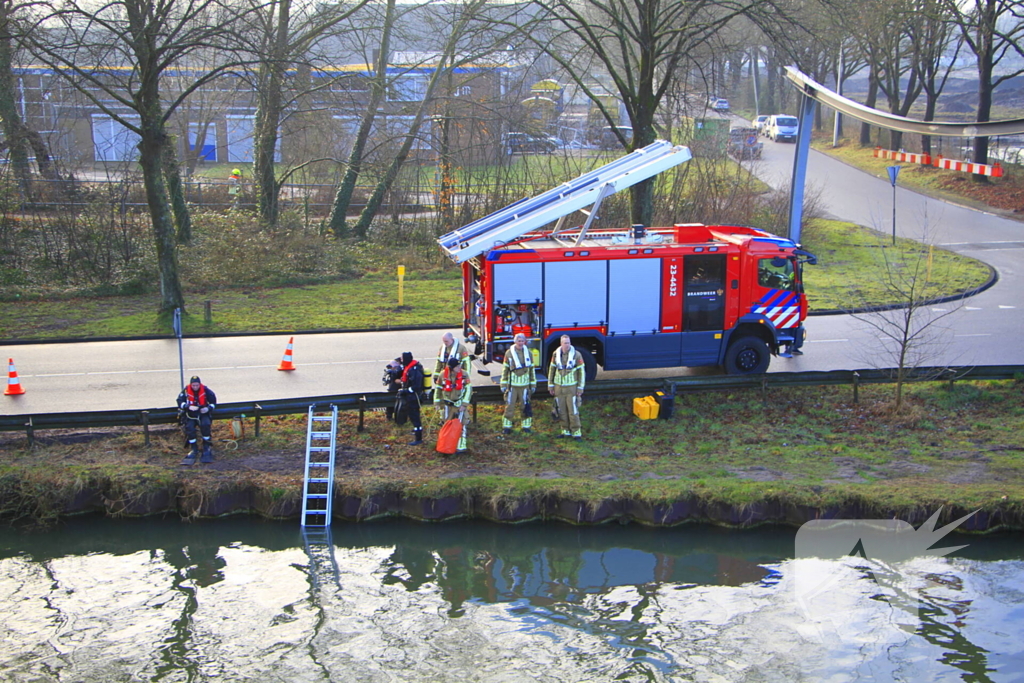 Fiets aangetroffen op spoorbrug, grote zoektocht in water
